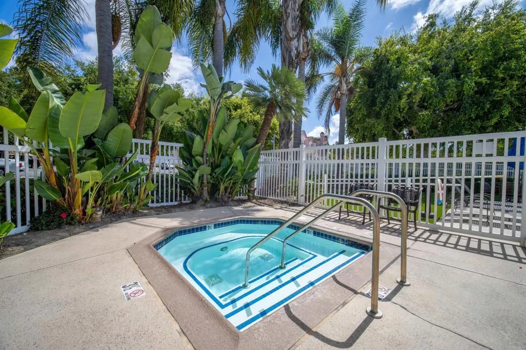 https://cdn.realtyfeed.com/cdn/127/306268993/d089be16c972375c6cc0a6d7ceea7a99.webp