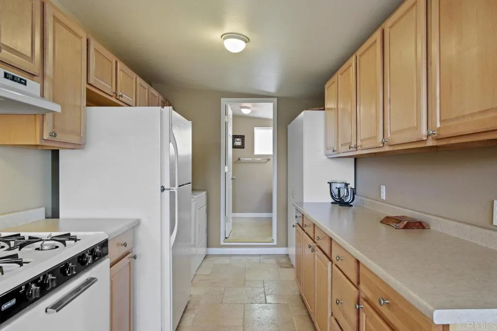 https://cdn.realtyfeed.com/cdn/127/306269646/f328552a95a6952f361e0e05d5b88e0e.webp