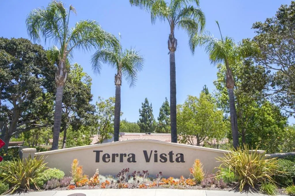 https://cdn.realtyfeed.com/cdn/127/306270845/92ee45d6b9e9d3521e72fc6fc798dba2.webp