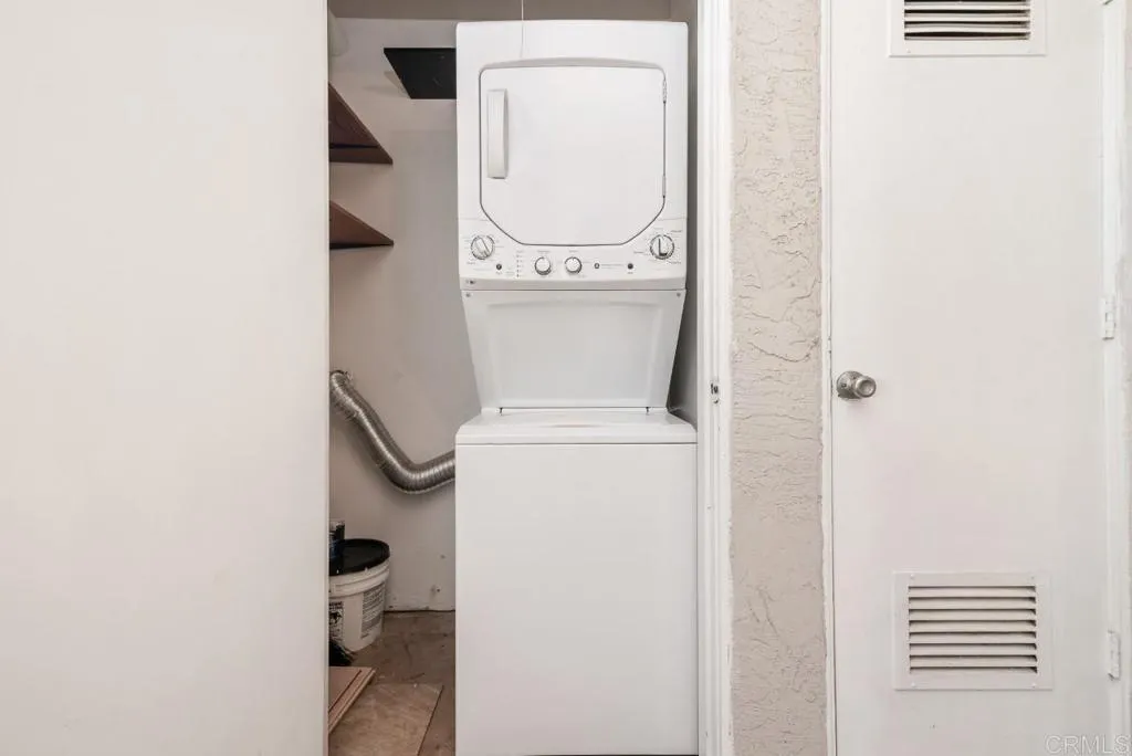 https://cdn.realtyfeed.com/cdn/127/306270845/e6931c95bfb83b833e806ed277f03152.webp