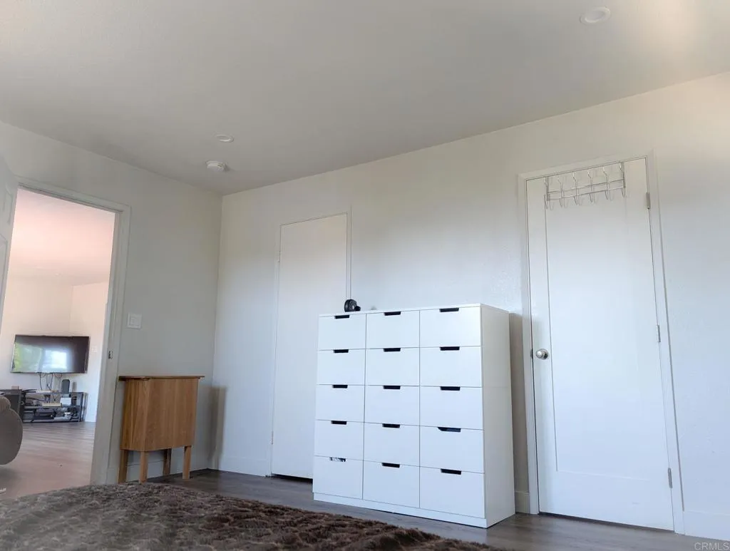 https://cdn.realtyfeed.com/cdn/127/306271366/7c6bb35e23bde1cd3c860e566cdc43db.webp