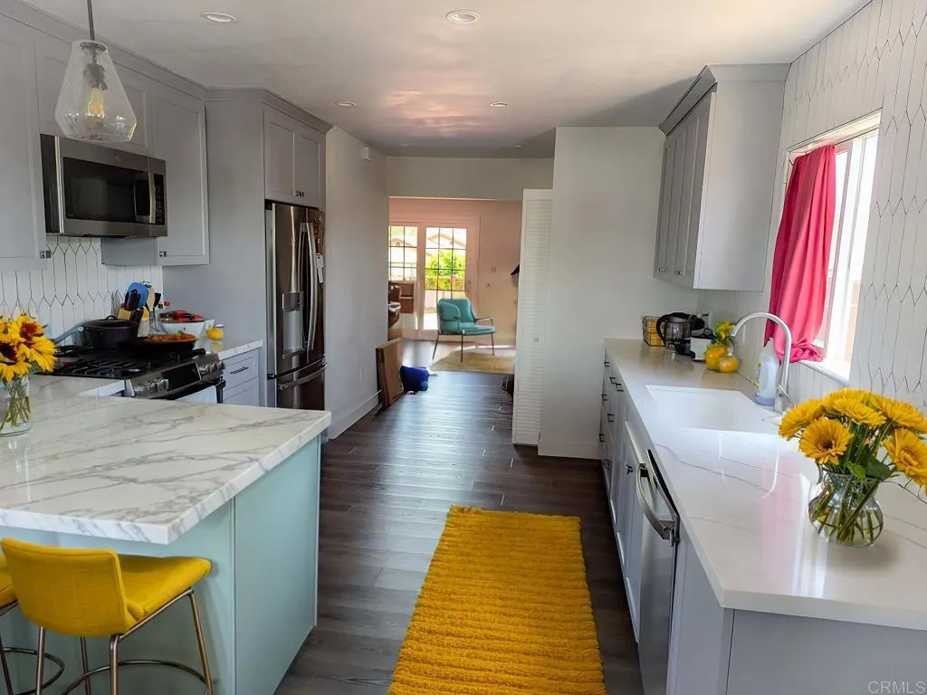 https://cdn.realtyfeed.com/cdn/127/306271366/afc97c57d6e38c30f05e91afe368afda.webp