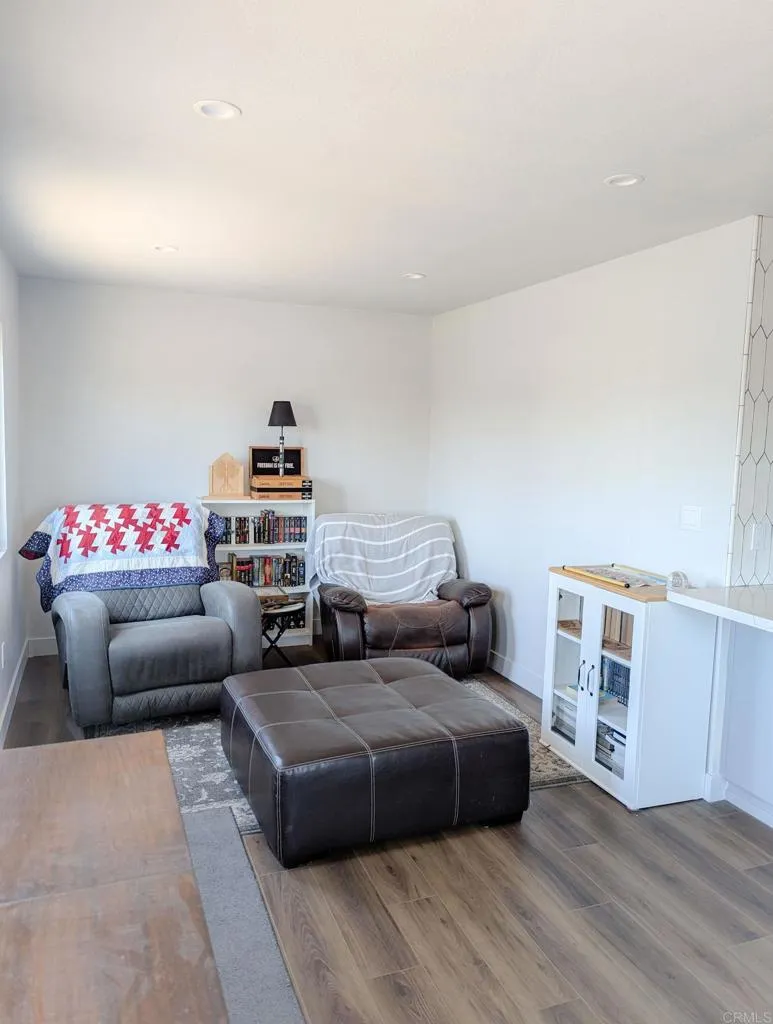 https://cdn.realtyfeed.com/cdn/127/306271366/cc67062ae39f21d64f21a224c5aec8b9.webp