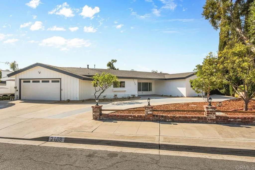 https://cdn.realtyfeed.com/cdn/127/306272280/5633476390ba6759b532a512f8d3573b.webp