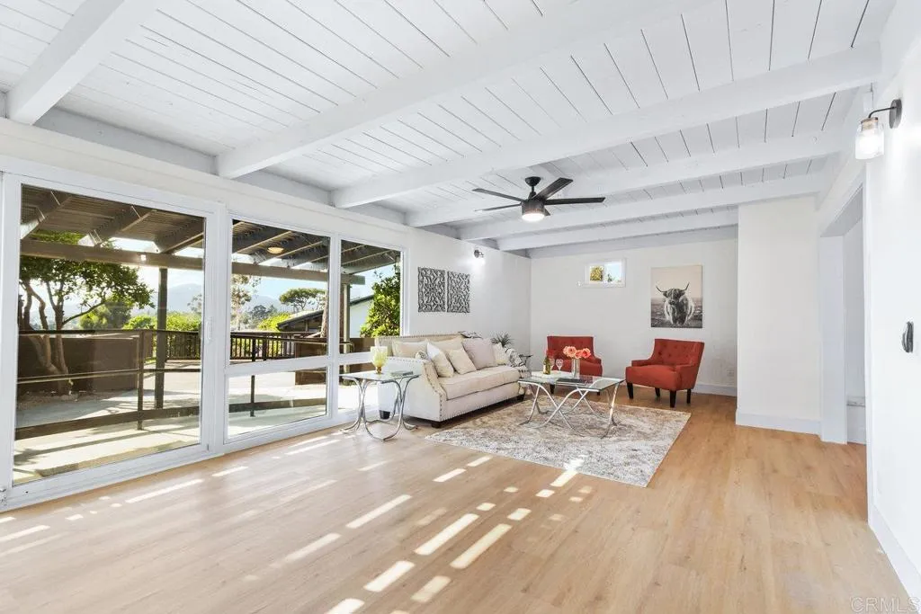 https://cdn.realtyfeed.com/cdn/127/306272280/793f9b9a91974415edd5d053383bd7a6.webp