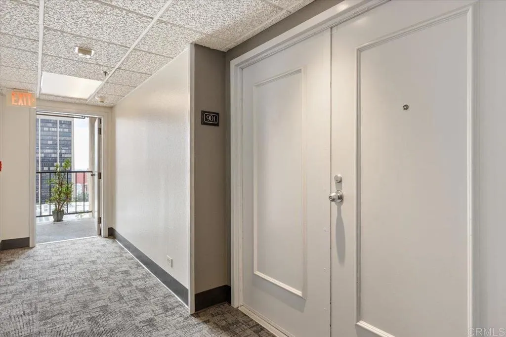 https://cdn.realtyfeed.com/cdn/127/306272308/19fc88697c30e78ee98248cae337468f.webp