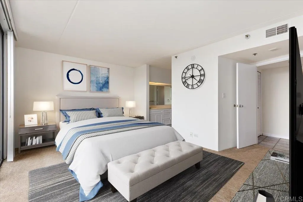 https://cdn.realtyfeed.com/cdn/127/306272308/89a53a734a499ecaf1b1a941719a4369.webp
