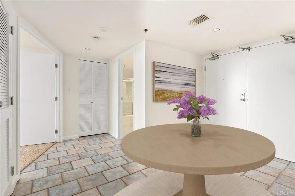 https://cdn.realtyfeed.com/cdn/127/306272308/c92a96f38002b58aa12e9883cc8ba22d.webp