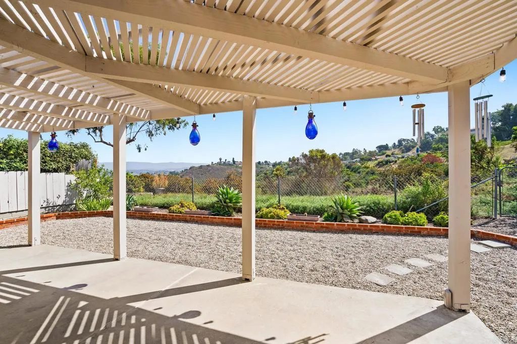 https://cdn.realtyfeed.com/cdn/127/306272335/35d6385e1a7125f9cd9714c894532884.webp