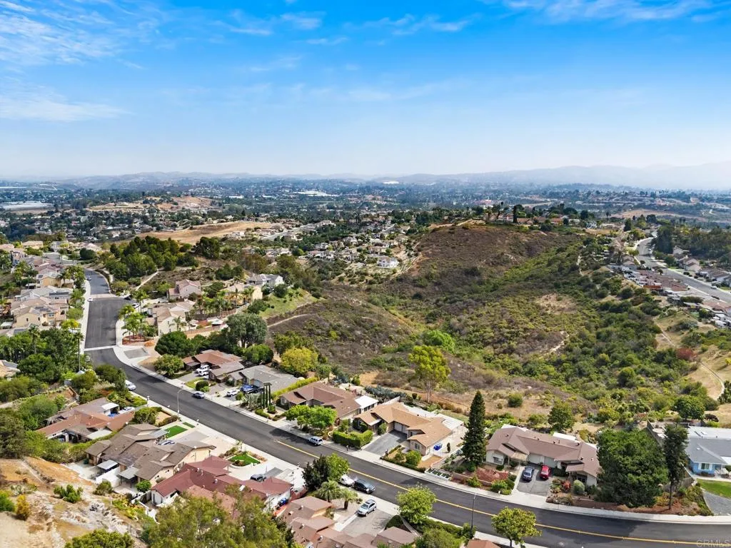 https://cdn.realtyfeed.com/cdn/127/306272335/d1c59c08de549442f0ac51720877635a.webp