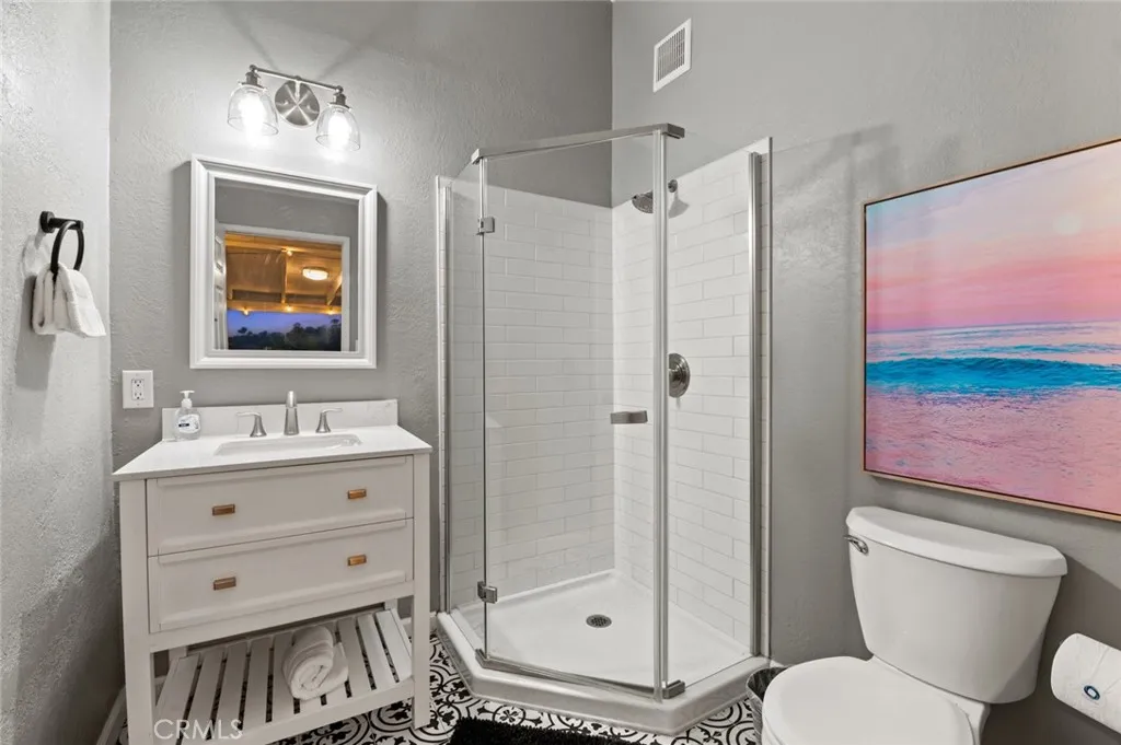 https://cdn.realtyfeed.com/cdn/127/306272336/44c42e7f11c99c6a5f5fb557c4913a8d.webp