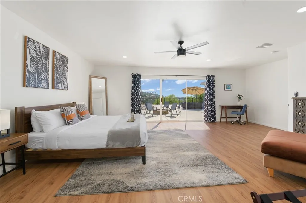 https://cdn.realtyfeed.com/cdn/127/306272336/d88c4d04554e52ff00cb6535b8f4e106.webp