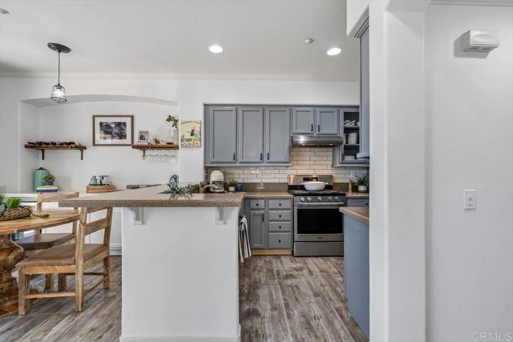 https://cdn.realtyfeed.com/cdn/127/306272946/137840c4ab4a8e78d16b875331236dc3.webp