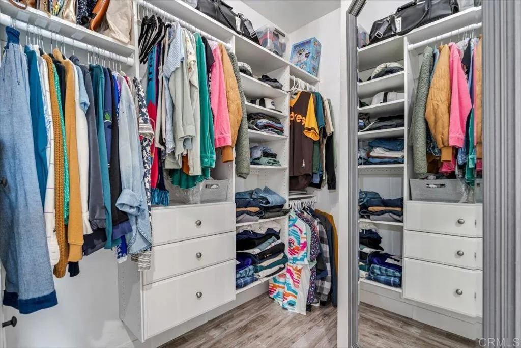 https://cdn.realtyfeed.com/cdn/127/306272946/3ad3cdf24f30fdd6376542958d18405b.webp