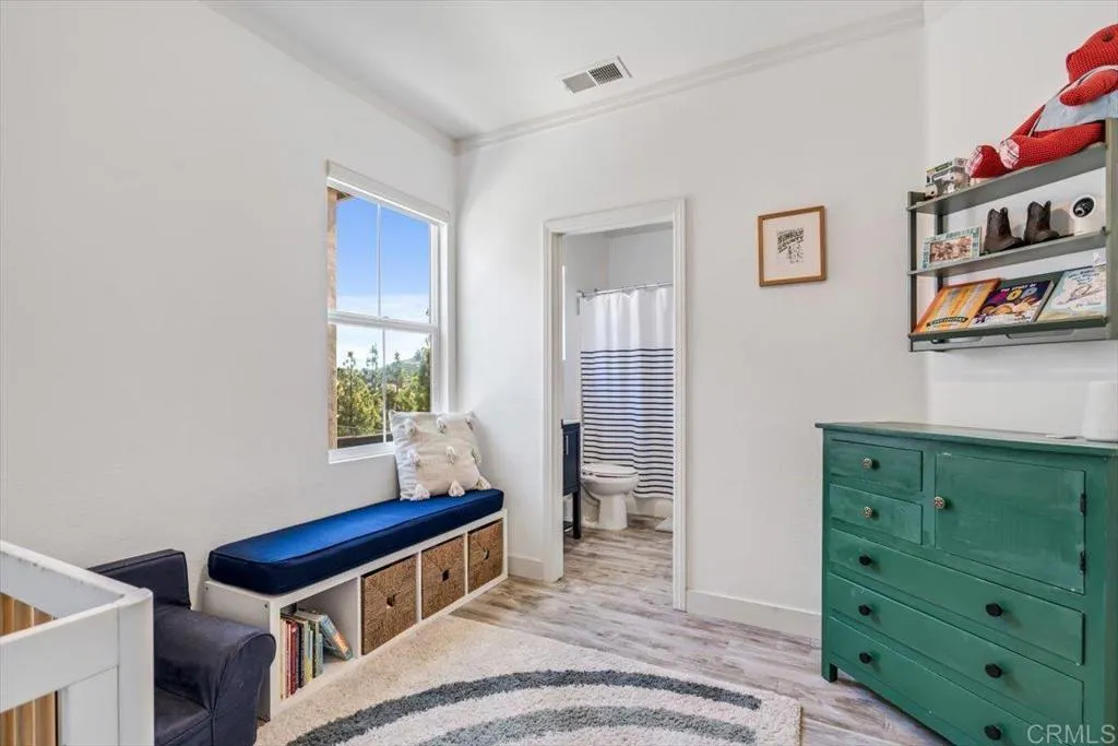 https://cdn.realtyfeed.com/cdn/127/306272946/ea84f264a0786f80e89061c90a63be7d.webp