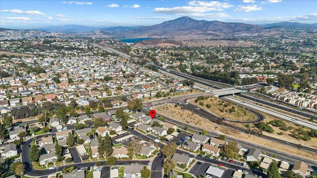 https://cdn.realtyfeed.com/cdn/127/306273594/76e1c111e0f4eeef4d7dbd1b58539558.webp