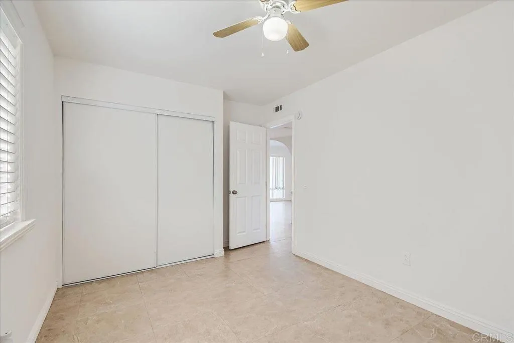https://cdn.realtyfeed.com/cdn/127/306274779/0892f36453bf92b39697573b4e9f729d.webp