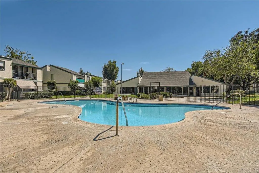 https://cdn.realtyfeed.com/cdn/127/306274779/760402dea985df5a239a9a78aa50e123.webp