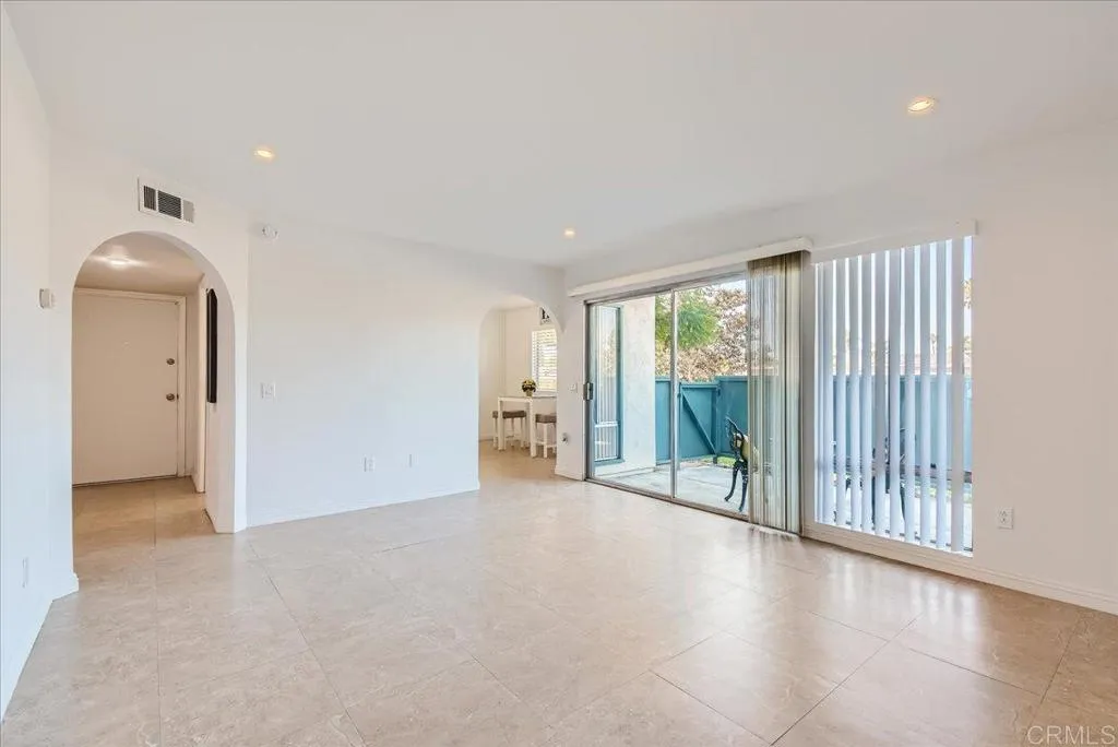 https://cdn.realtyfeed.com/cdn/127/306274779/771e739485b22498da0588de6f86f662.webp
