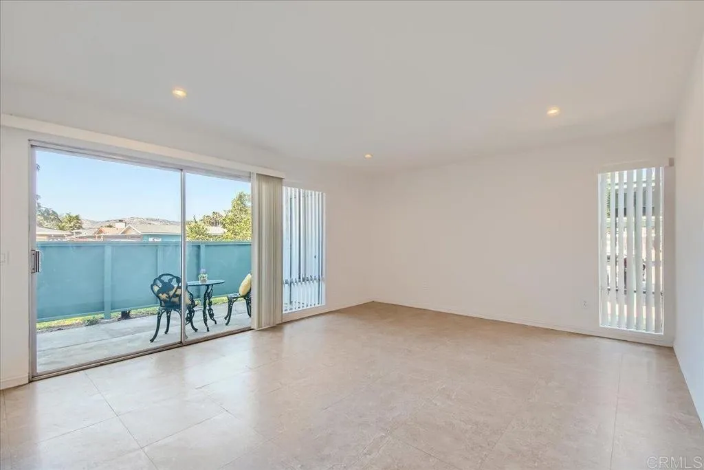 https://cdn.realtyfeed.com/cdn/127/306274779/ccb009effc2963d142090c075a3b1ec2.webp