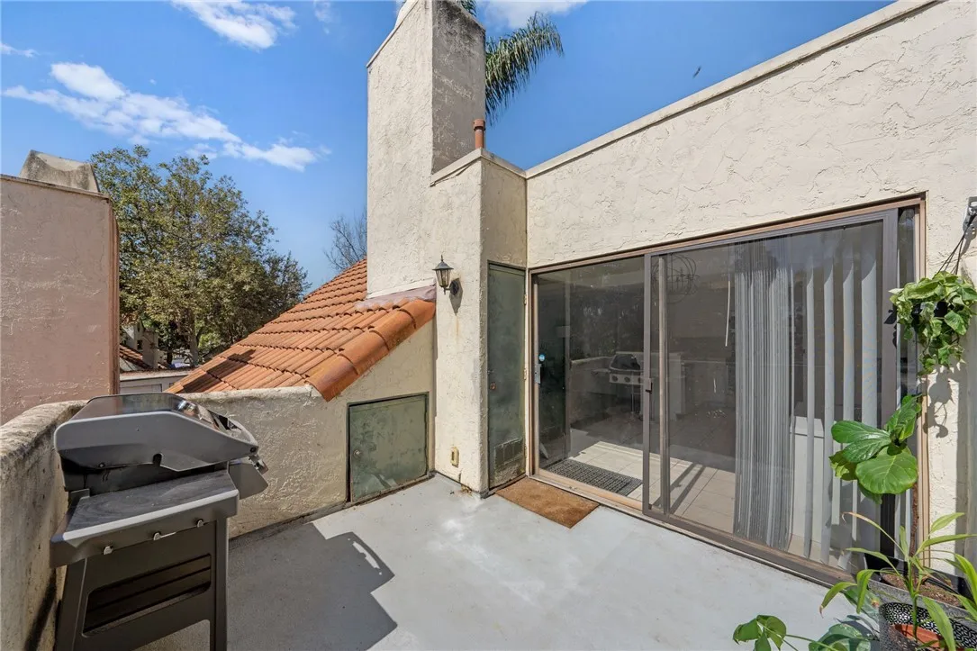 https://cdn.realtyfeed.com/cdn/127/306277079/6bd4bcbcd03407922ddd16cf245a6422.webp