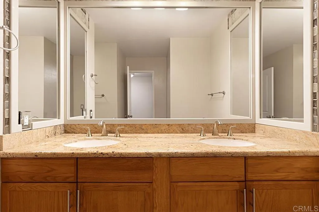 https://cdn.realtyfeed.com/cdn/127/306278336/b9a1ae103d3bab4ee6927a0551549c25.webp