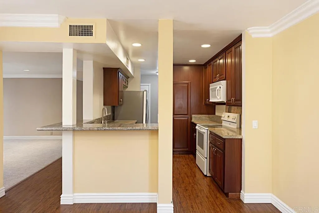 https://cdn.realtyfeed.com/cdn/127/306278336/d471b4aa7607ad123e344bdd0f3abc71.webp