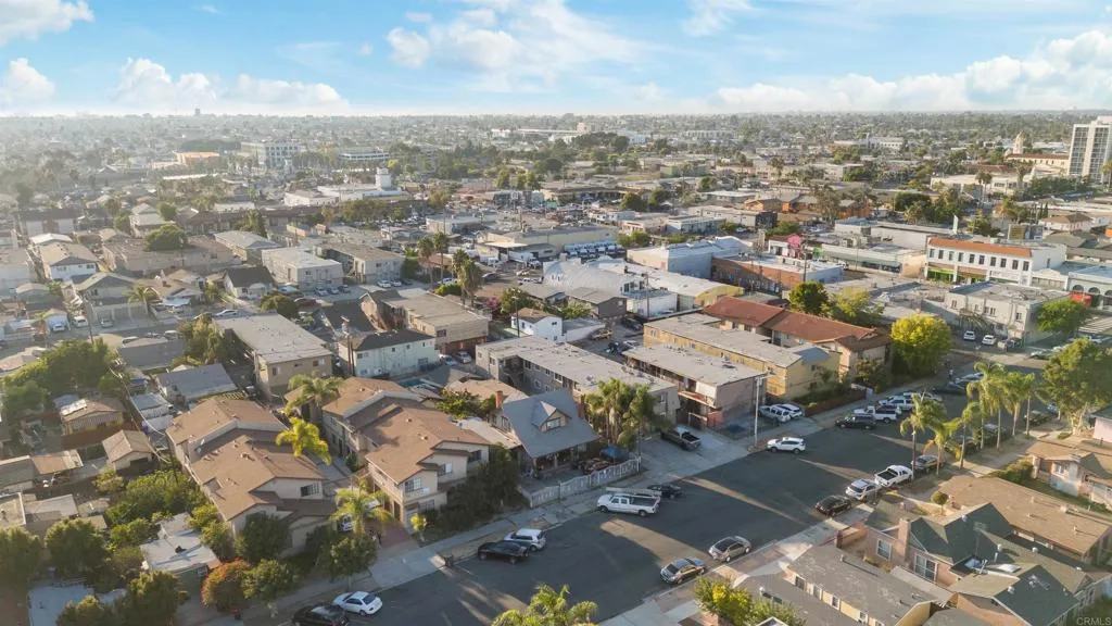 https://cdn.realtyfeed.com/cdn/127/306279635/a34faebb6f6e27519ac5c500cad125a9.webp