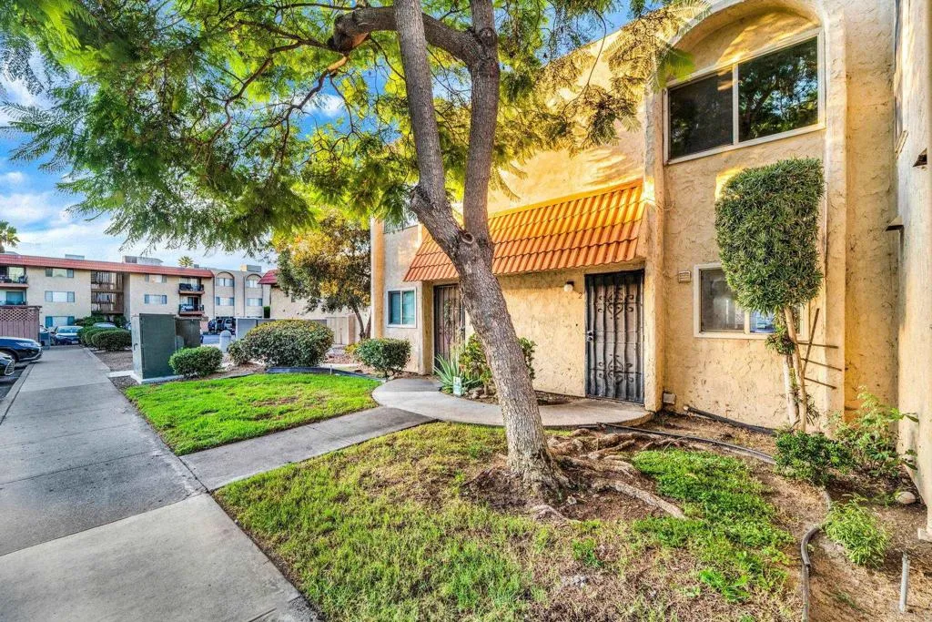 https://cdn.realtyfeed.com/cdn/127/306280942/ca68473c1117312690148d3582fc3714.webp