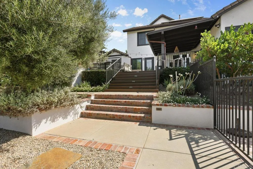 https://cdn.realtyfeed.com/cdn/127/306282122/703b04703625479ef95f30dfc51df655.webp