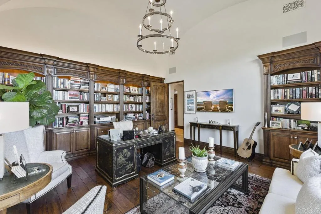 https://cdn.realtyfeed.com/cdn/127/306282200/19a99914679d22a5f00af4c9f8273a91.webp
