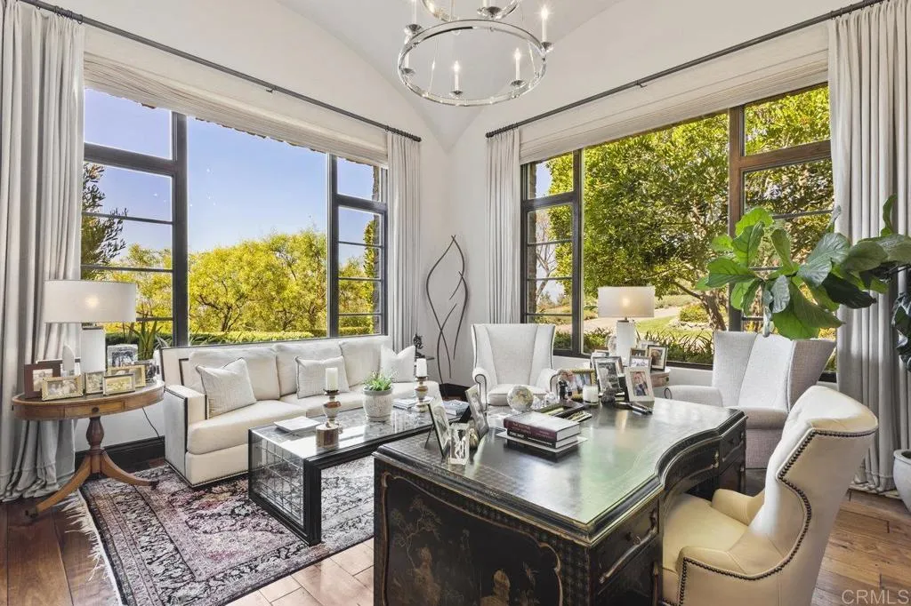 https://cdn.realtyfeed.com/cdn/127/306282200/4ad306bdaa0f259ba134fecb9625e6f1.webp
