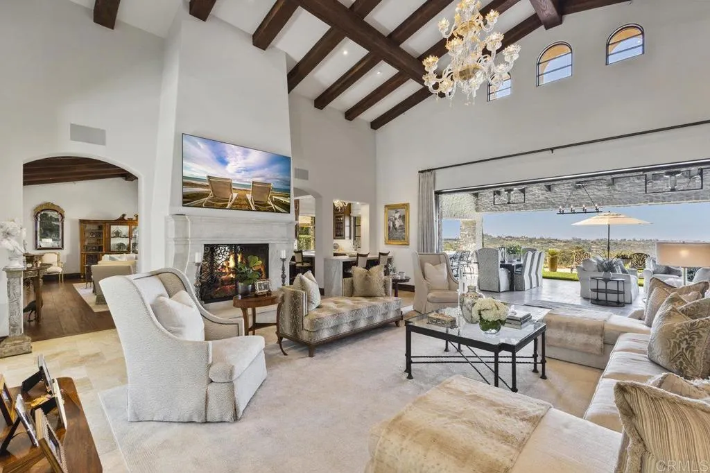 https://cdn.realtyfeed.com/cdn/127/306282200/6c6e6e0b4d140dd436715e54cbca66b5.webp