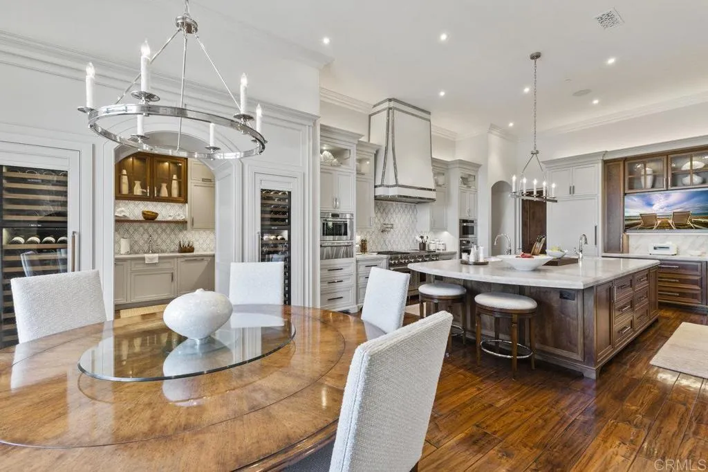 https://cdn.realtyfeed.com/cdn/127/306282200/bd7b0f537233ab988297f31e0a1f441a.webp