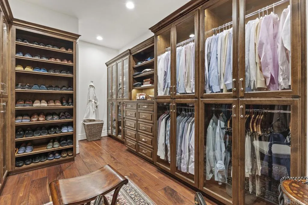 https://cdn.realtyfeed.com/cdn/127/306282200/d05c7de01b4d4af24167d9fc5360bfff.webp