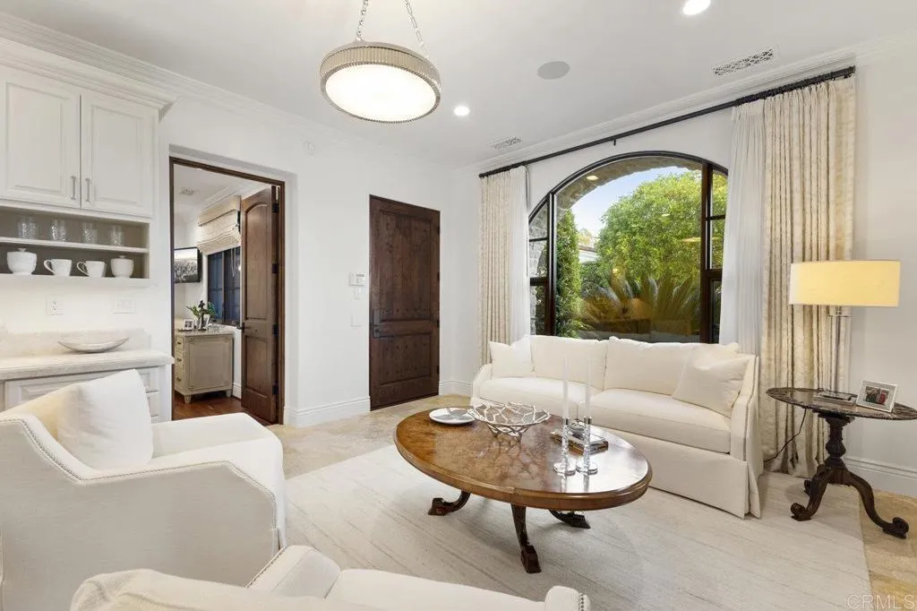 https://cdn.realtyfeed.com/cdn/127/306282200/f4148eed5a6f377db3173e34c10b5edd.webp