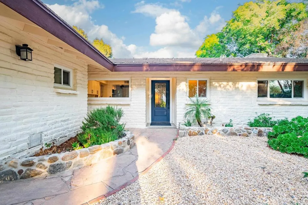 https://cdn.realtyfeed.com/cdn/127/306282707/0e51c4e32f3c7dee2aa910c7d2b300b4.webp