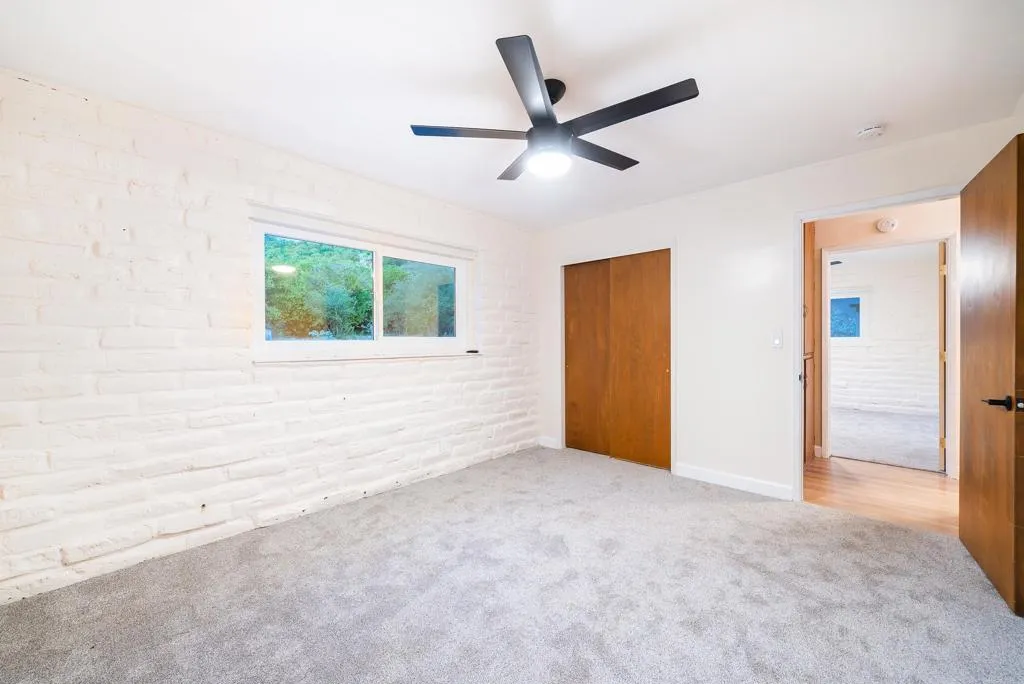 https://cdn.realtyfeed.com/cdn/127/306282707/46243b308850de9399526459b3be0579.webp