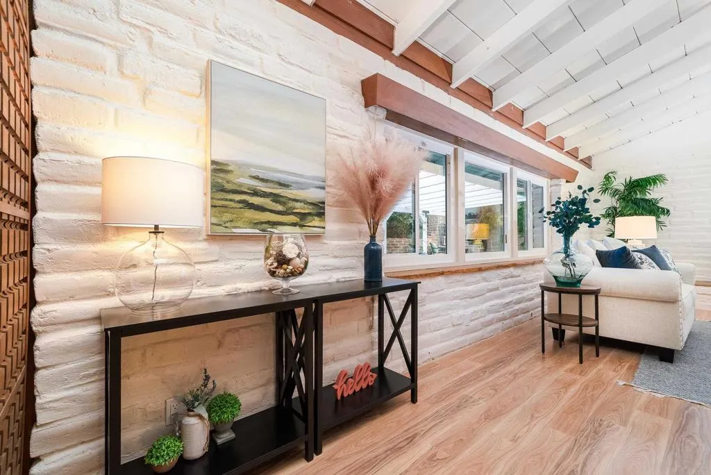 https://cdn.realtyfeed.com/cdn/127/306282707/4b6a1e8295c887c22e73518fe012fe7e.webp