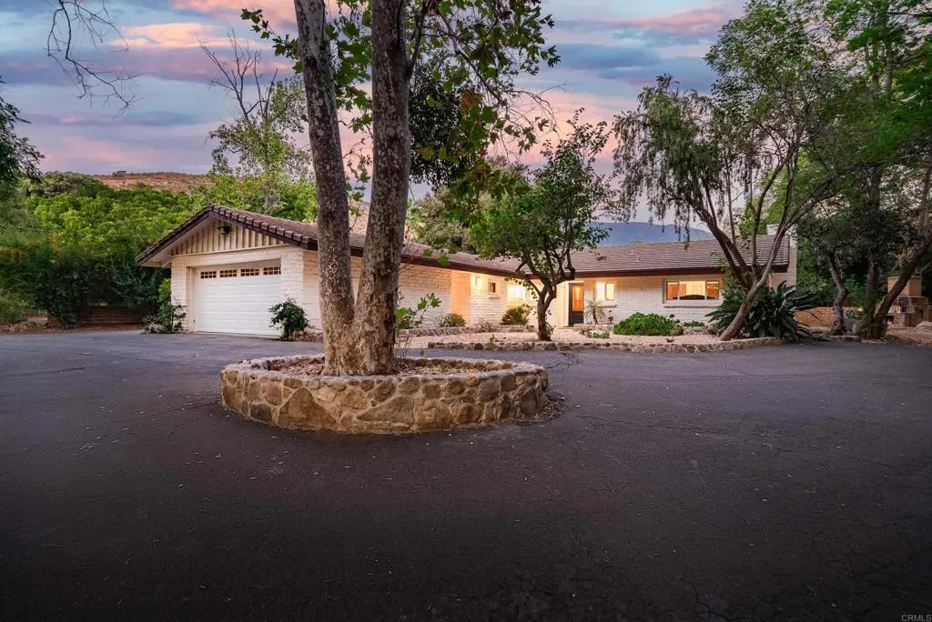 https://cdn.realtyfeed.com/cdn/127/306282707/8404b88eba295c4d6487da580a762368.webp