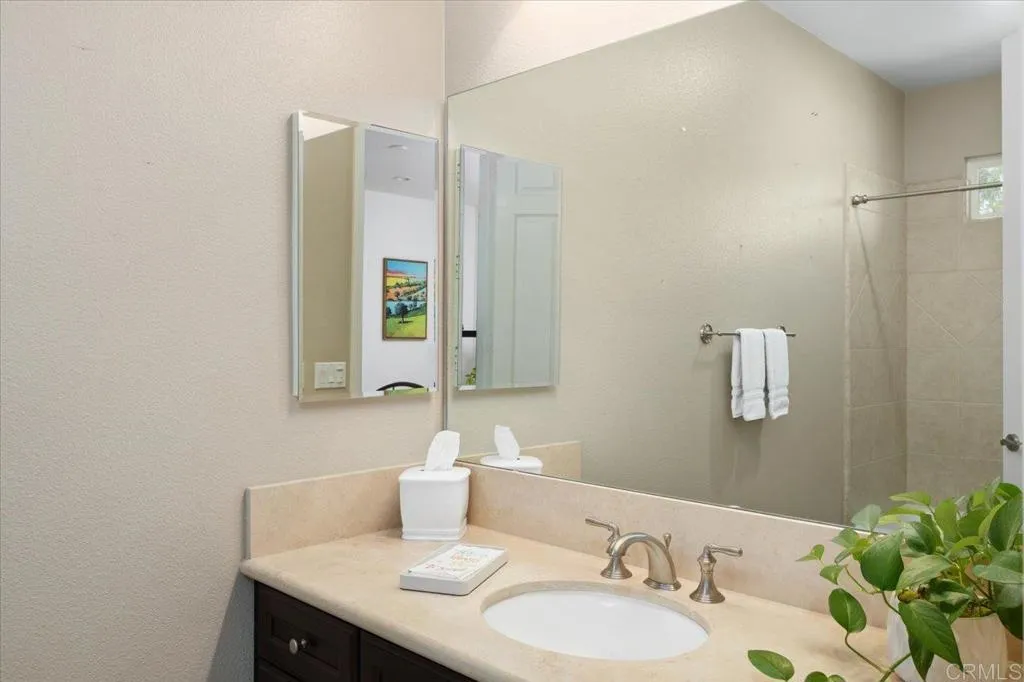 https://cdn.realtyfeed.com/cdn/127/306284164/2ef7a7a7d973cf740f7c0cdd41a761a7.webp
