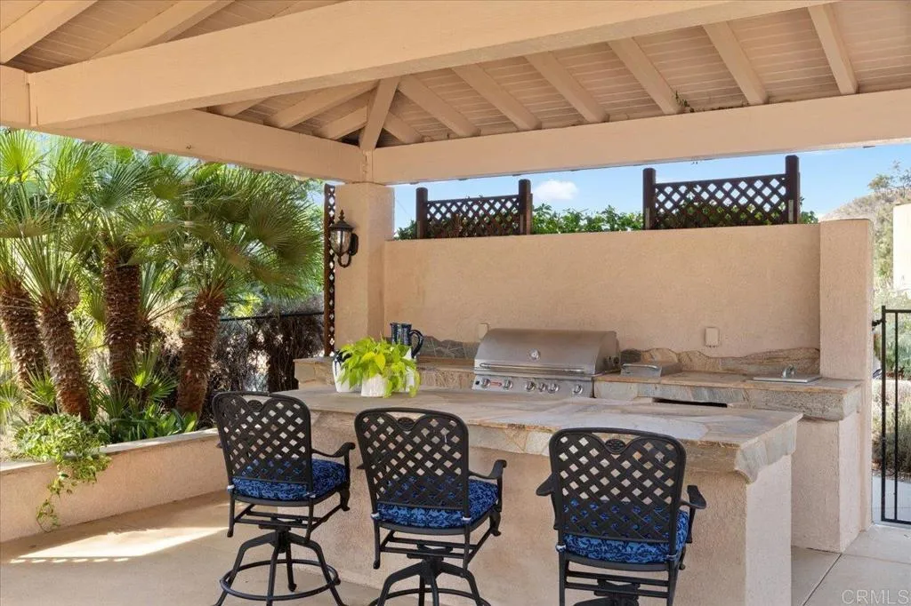 https://cdn.realtyfeed.com/cdn/127/306284164/c521bfba6a1e738fc9b8d43ef71a2e29.webp
