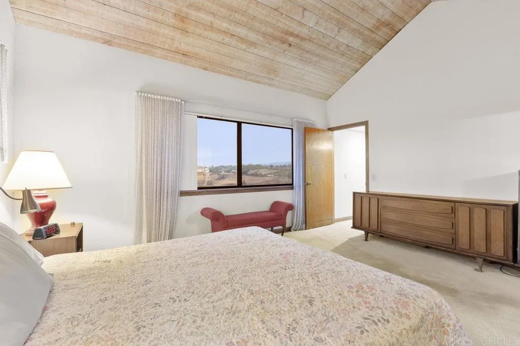 https://cdn.realtyfeed.com/cdn/127/306284893/2c2eba0c034763ecc80b7f130002726c.webp