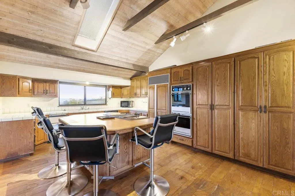https://cdn.realtyfeed.com/cdn/127/306284893/574f5eca64ed58a07861d116b0eb6e9d.webp
