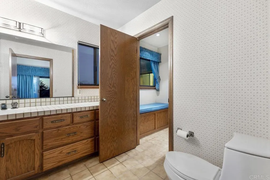 https://cdn.realtyfeed.com/cdn/127/306284893/8741cde76f9290681d3de924ca3b73fc.webp