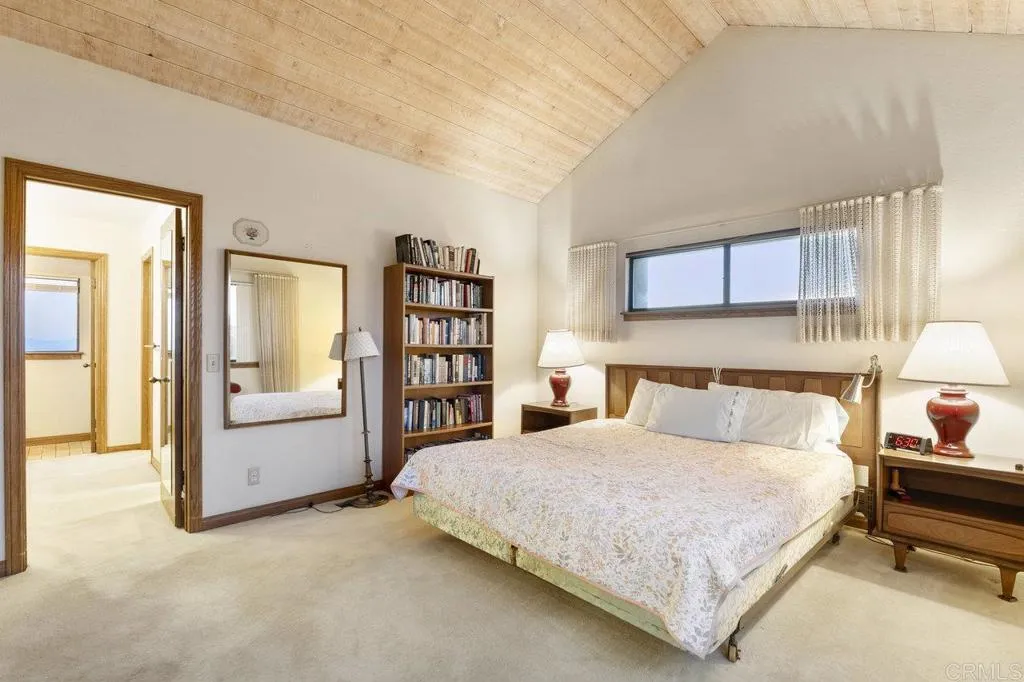 https://cdn.realtyfeed.com/cdn/127/306284893/927cf55f9400bacfe4e3cc98b46a5854.webp