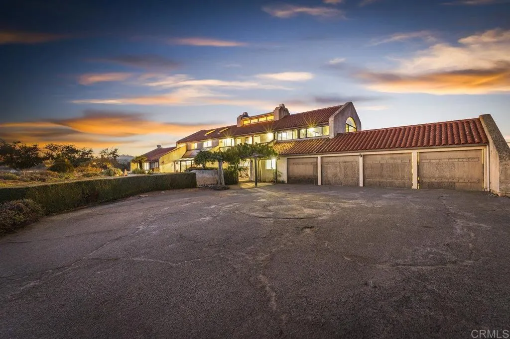 https://cdn.realtyfeed.com/cdn/127/306284893/a2f920eb843bb51afb6bc1c308e44fcd.webp