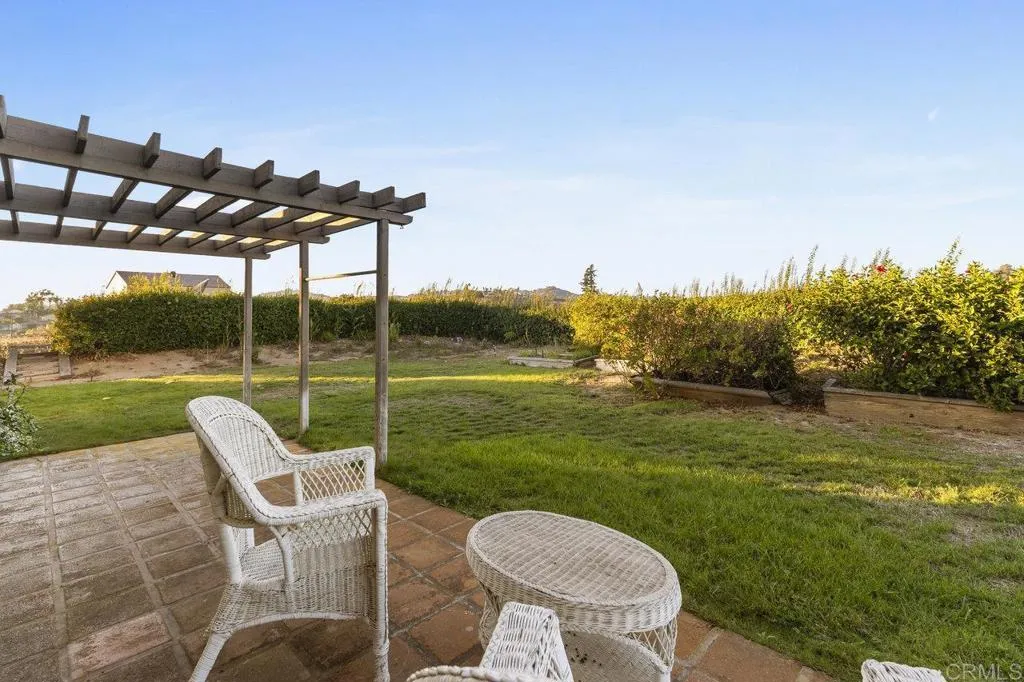 https://cdn.realtyfeed.com/cdn/127/306284893/a54ac027b827b5287f3eedd29a67f573.webp