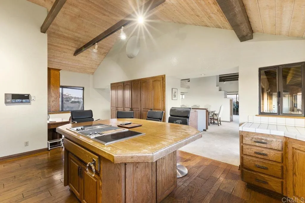 https://cdn.realtyfeed.com/cdn/127/306284893/db61ed71cb8a1e90b897cd641a7ea061.webp
