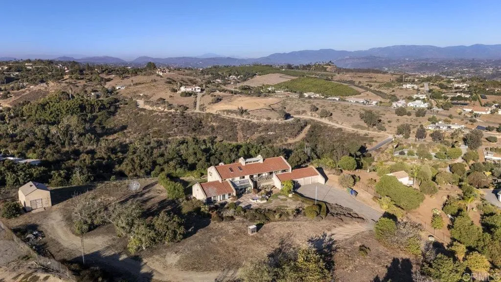 https://cdn.realtyfeed.com/cdn/127/306284893/e6f5735e99fc23552f065140ab84694c.webp